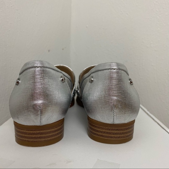 Women’s Silver Metallic Leather Loafers by Nine West. Sz 6M - Picture 3 of 16